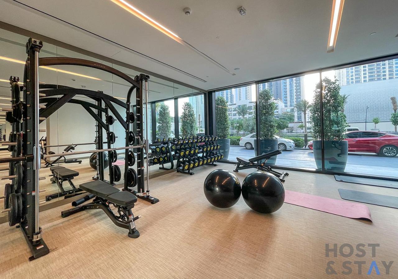 2-br Getaway At Palace Residences, Creek * Dubai